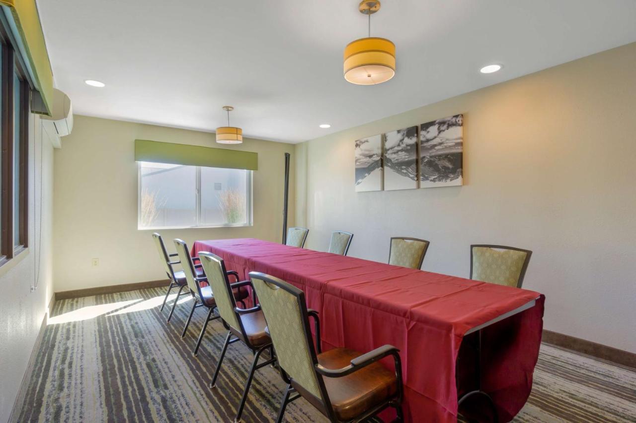 Best Western Plus Wenatchee Downtown Hotel Экстерьер фото